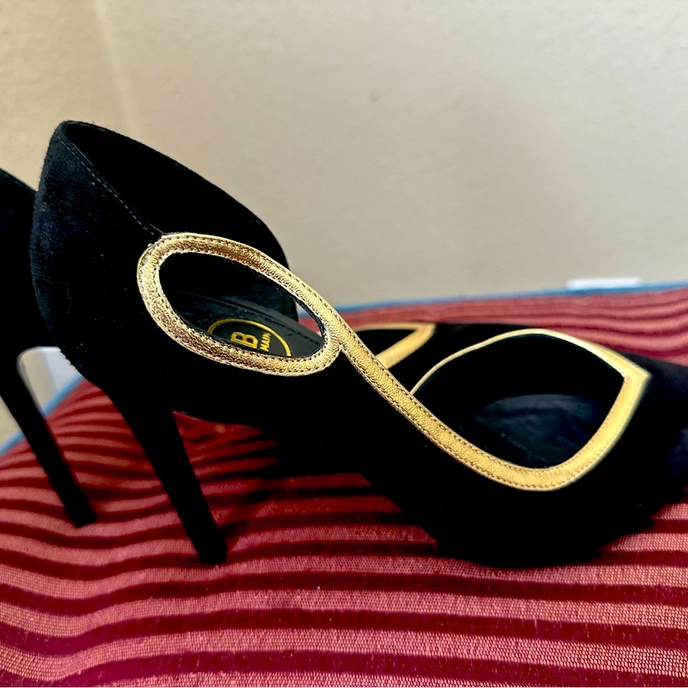 36.5 black suede Balmain Pumps worn once!